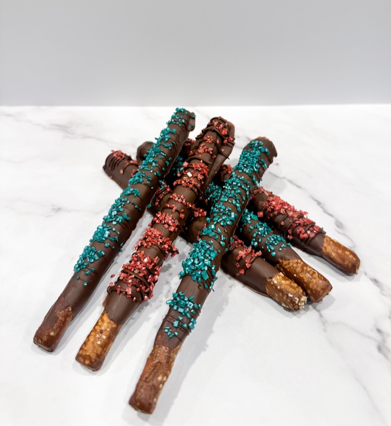 Chocolate Covered Pretzel Rods