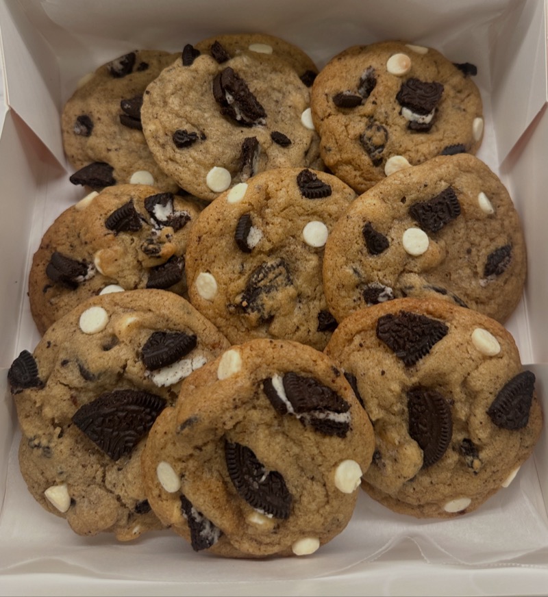 Cookies and Cream Cookies